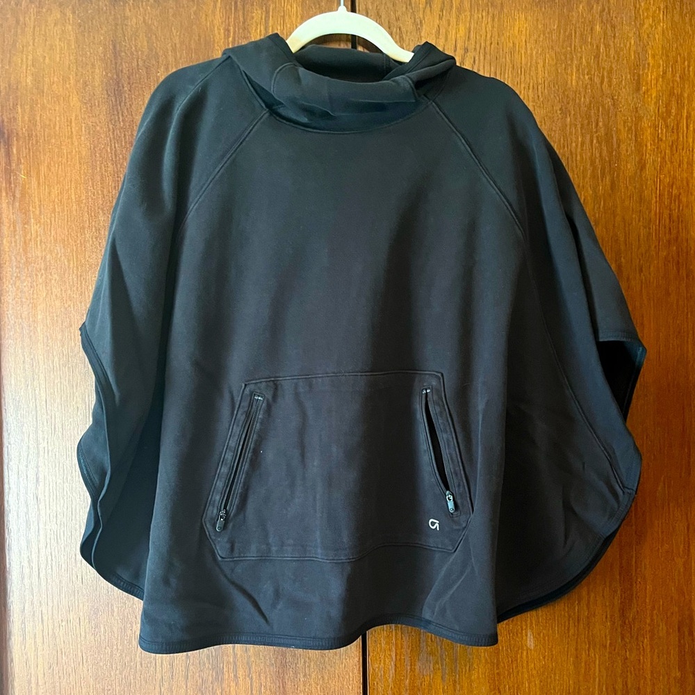 Gap fit poncho
